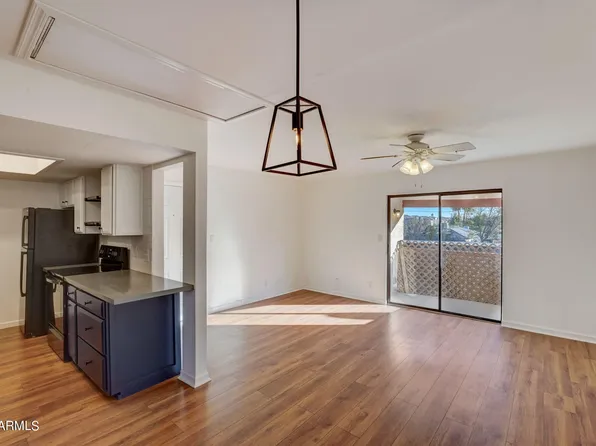 4211 E Palm Lane #221, Phoenix, AZ 85008