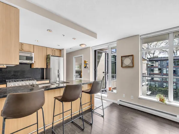 1708 Columbia St #514, Vancouver, BC V5Y 0H7