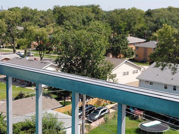 2nd image of 1043 S York Rd APT 610