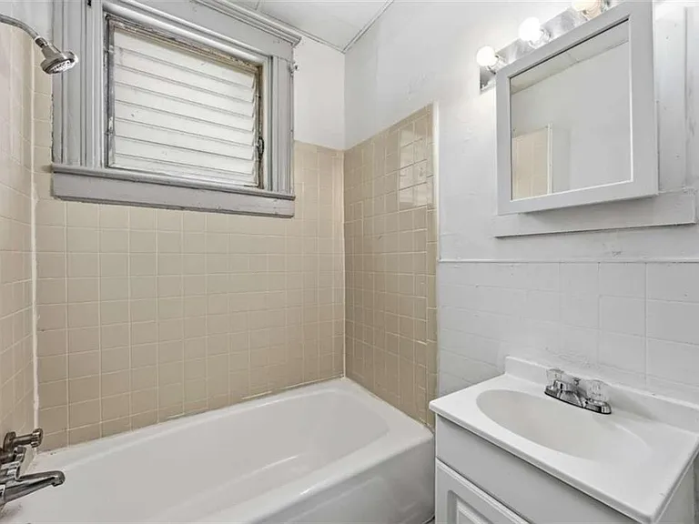 3638 E Main St #2 — Photo 7