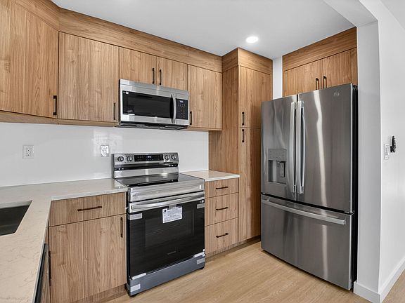 3rd image of 379 NW 23rd Street