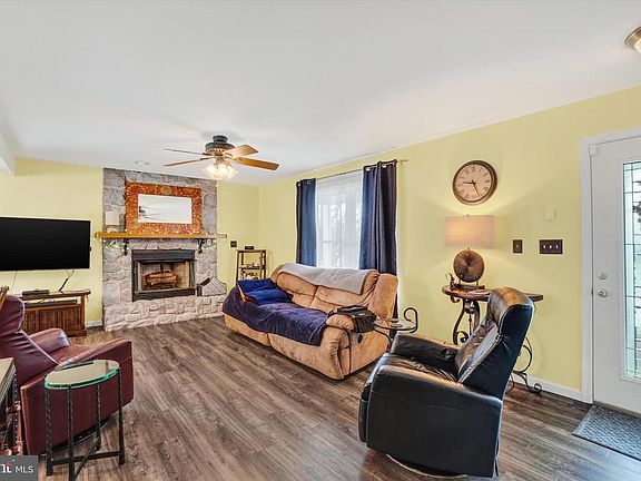 4th image of 194 Willis Rd