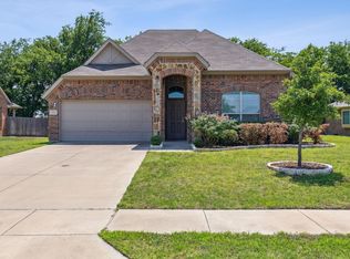 3213 Clear Springs Dr, Forney, TX 75126