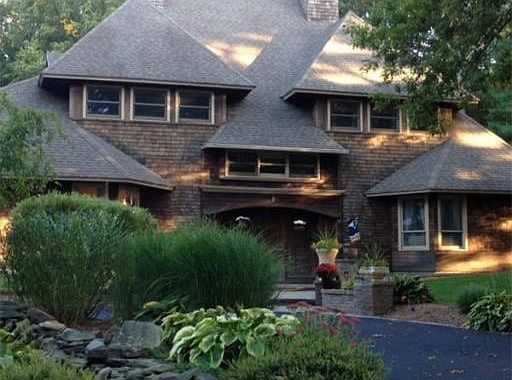 2nd image of 7 Pleasant Heights Dr