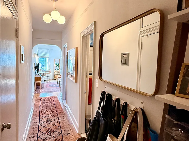 51 7th Ave S #5B — Photo 5