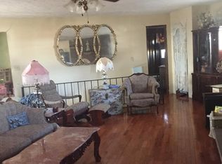2513 W Woods Ct, Ashland, KY 41102