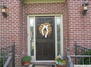 704 Meadow Ridge Ct, Birmingham, AL 35242