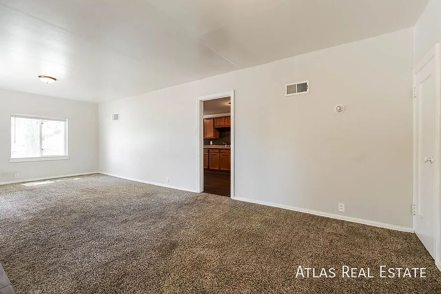 Wonderful 2 Story 2-Bedroom Unit -Available Early December! Washer Dryer In-Unit! Directly across... — Photo 2