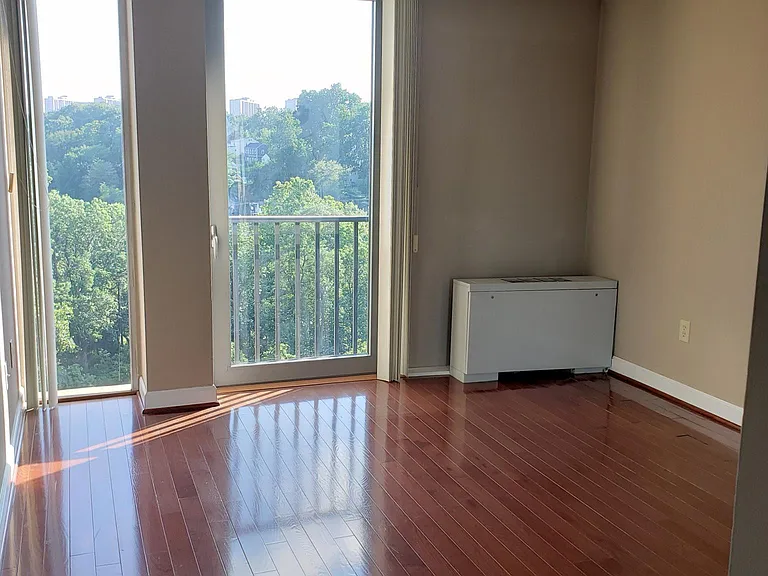 4600 S Four Mile Run Dr #916 — Photo 12