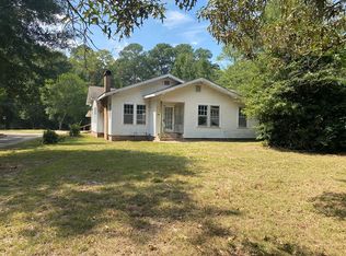 2118 N 5th Ave, Laurel, MS 39440