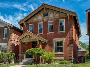3945 Flad Ave, Saint Louis, MO 63110