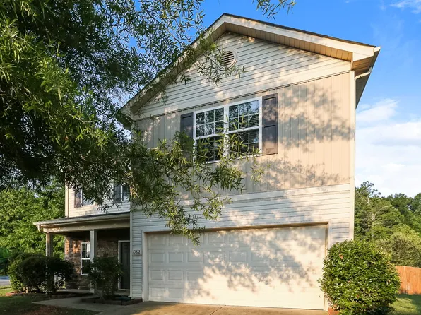 10812 Maryanna Ct, Charlotte, NC 28213