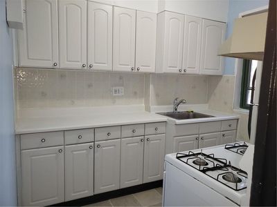 1507 Metropolitan Avenue #8H, Bronx, NY, 10462