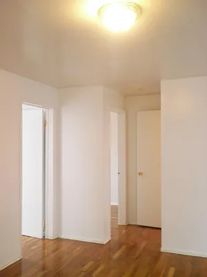 Rented by Keller Williams NYC | media 29
