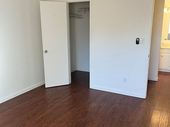 4th image of 1636 Oliver Ave APT 4
