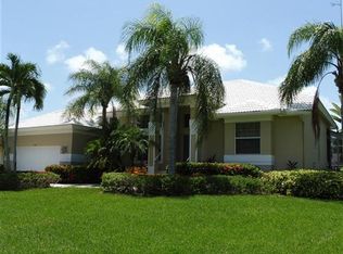 435 Cottage Ct, Marco Island, FL 34145