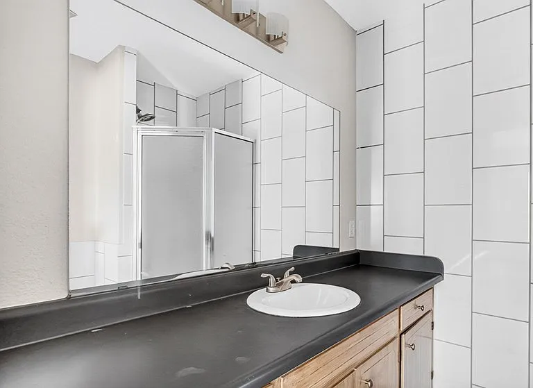 4319 Storey Ave #B — Photo 15