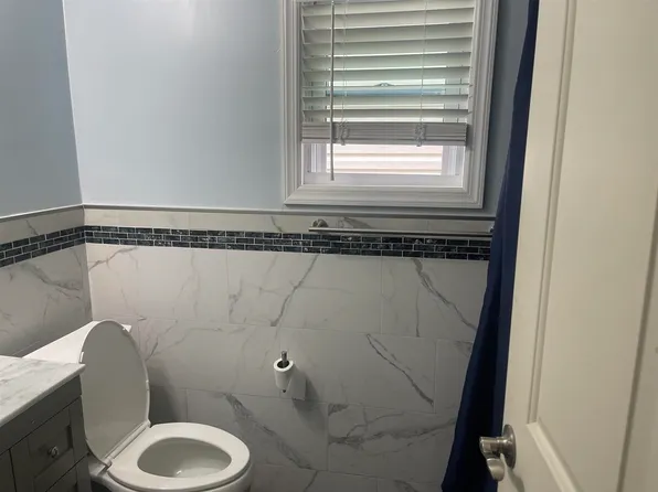 516 Liberty Avenue image 8 of 10