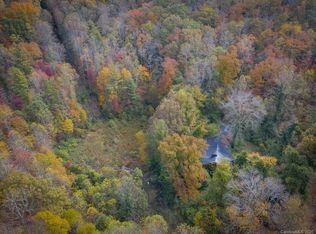 1226 Mine Mountain Rd, Saluda, NC 28773