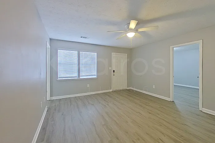 235 Big Oak Cir — Photo 2