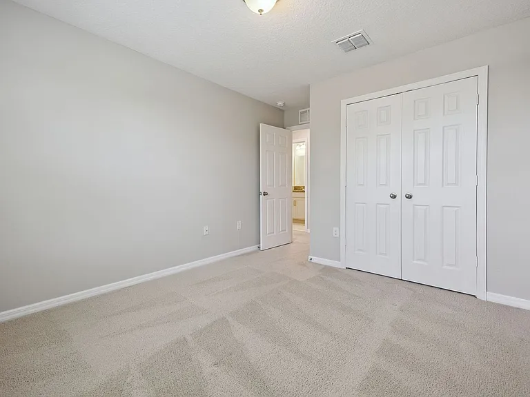 8130 Bluejack Oak Dr — Photo 16