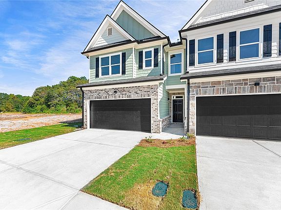 4th image of 41 Crest Dr #7