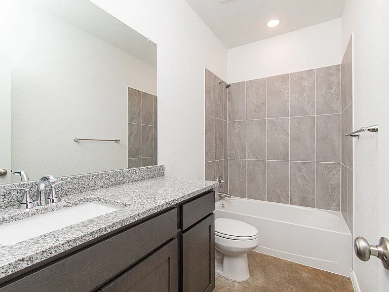 3903 American Elm Dr #A — Photo 5