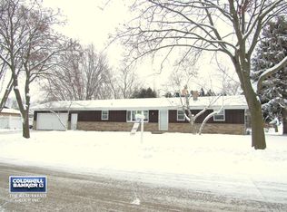 1125 E Park Ridge Ave, Appleton, WI 54911