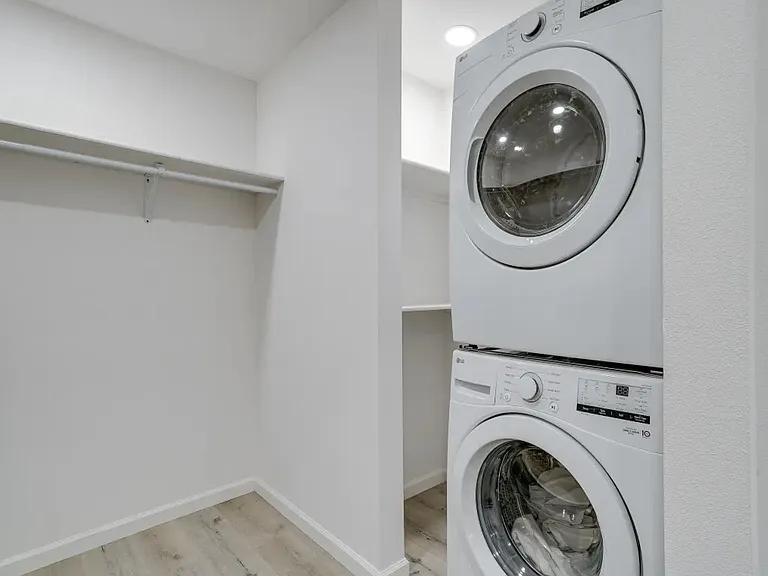 3706 Porter Ave #B — Photo 5