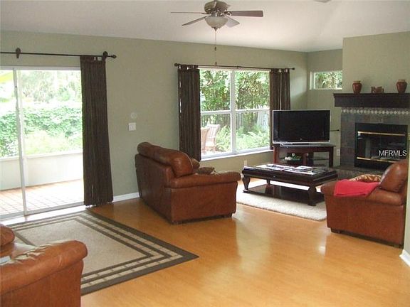 3rd image of 1419 Watermill Cir