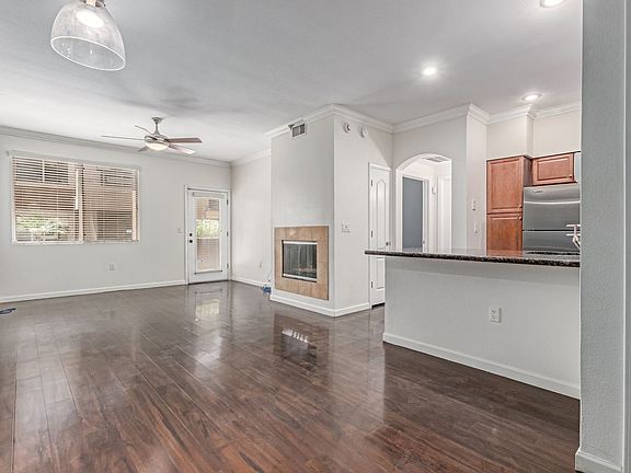 2nd image of 4848 N 36th St Unit 115