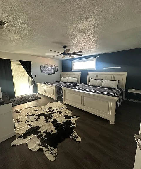 3201 Oak Ridge Dr — Photo 15