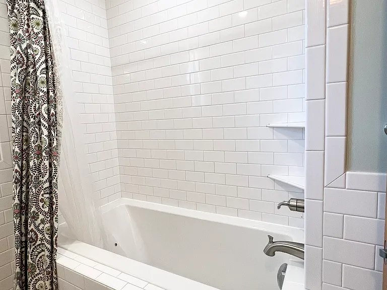 435 Columbine Ave — Photo 6