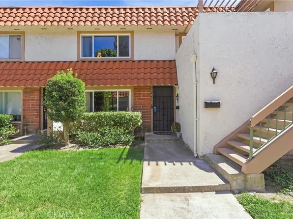 22754 Madrid Dr, Lake Forest, CA 92630