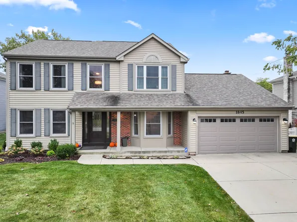 1845 Maryland Dr, Elk Grove Village, IL 60007