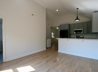 1934 S Desplaines St #2, Chicago, IL 60616