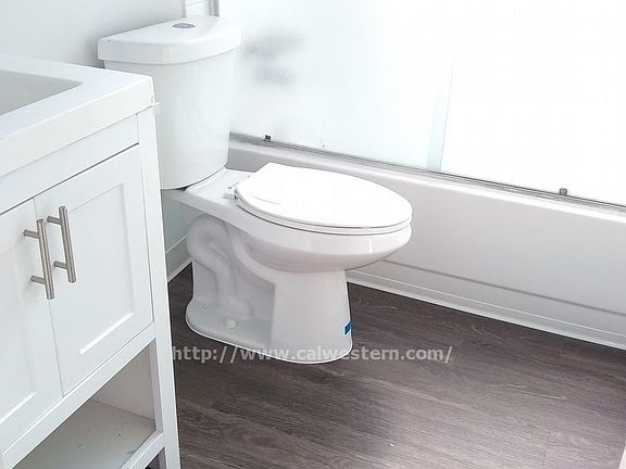 4th image of 640 Kodiak Ct APT 4