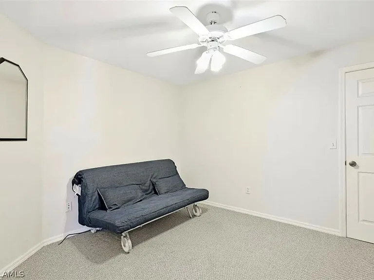 4022 SW 12th Pl — Photo 13