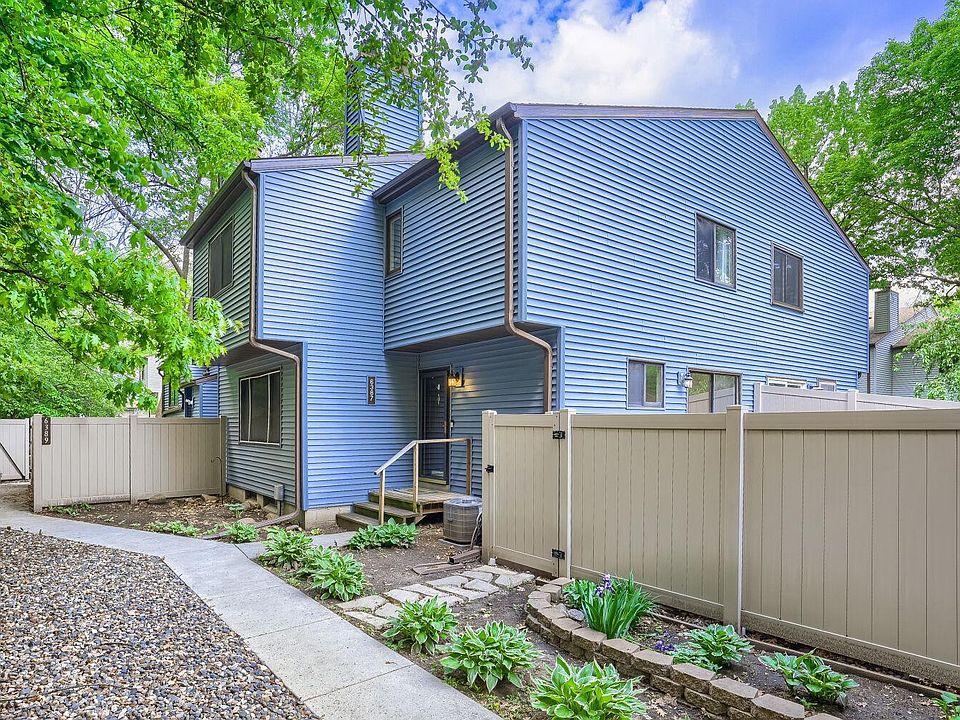 1st image of 6387 Saint Johns Dr