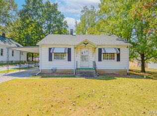 1306 W Broadway, Steeleville, IL 62288