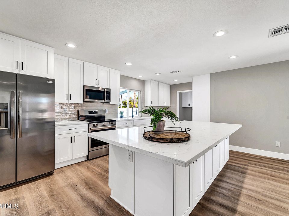 1st image of 2840 E SUNNYSIDE Drive