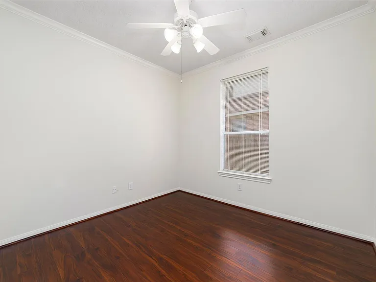 10603 White Bridge Ln — Photo 6