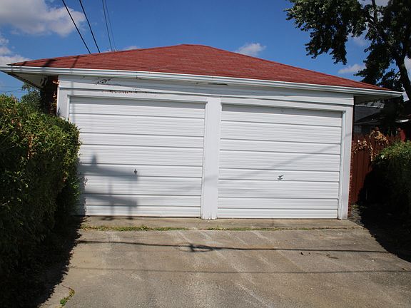 3rd image of 1001 Clement St