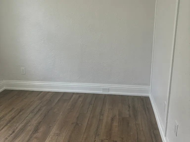 1229 Round Top St #2 — Photo 9