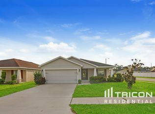 887 Orleans Dr, Eagle Lake, FL 33839