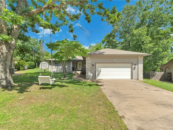 3 Ashton Cir, Bella Vista, AR 72715
