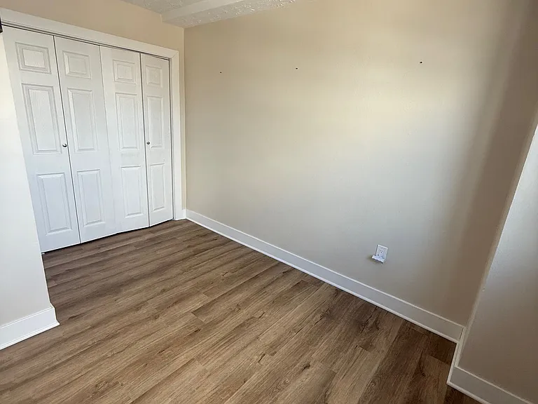 11720 Edgewater Dr #417 — Photo 13