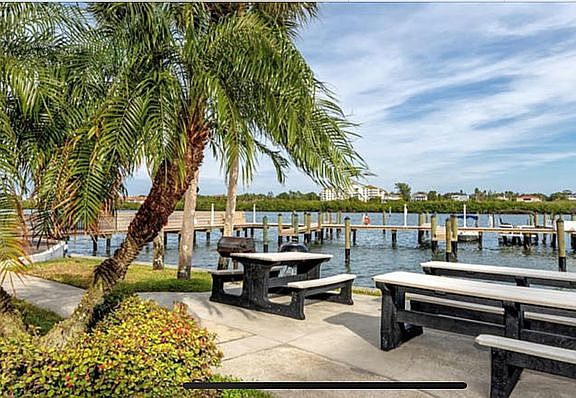4th image of 19531 Gulf Blvd APT 311