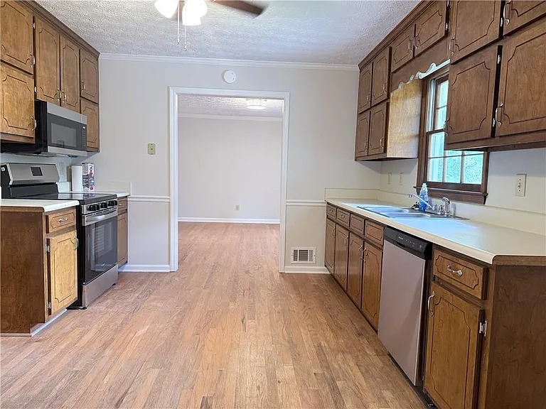 40 Salem Rdg — Photo 12