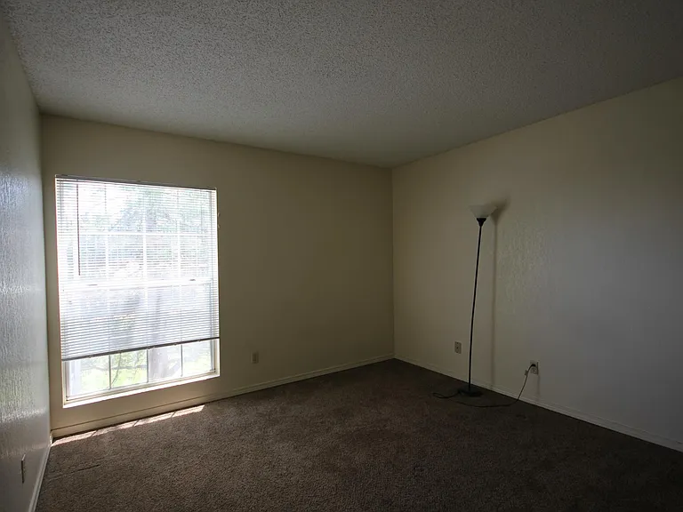 3120 E Van Teylingen Dr #C — Photo 12